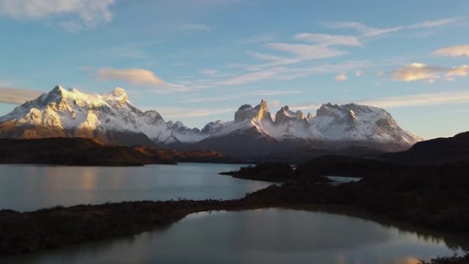 巴塔哥尼亚智利的诺登斯科尔德湖佩恩格兰德山。佩恩格兰德山的景色