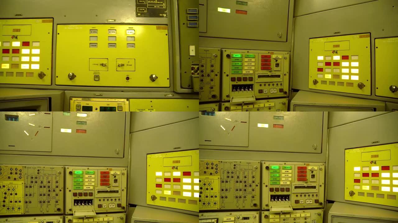 发射洲际弹道导弹的苏联控制面板