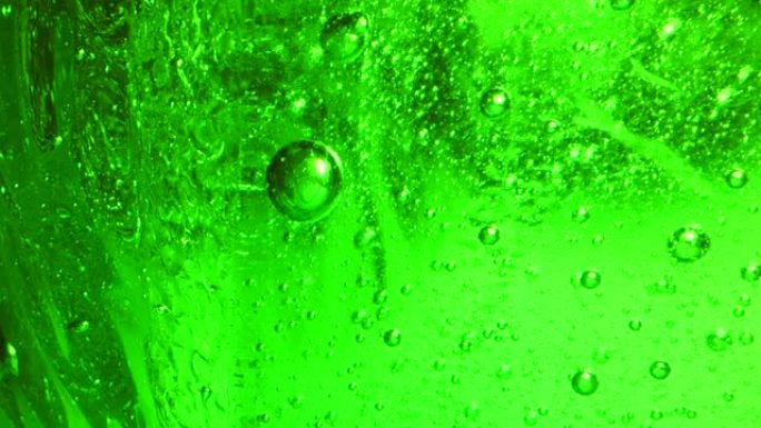 绿色凝胶的极端宏观及其内部的密集气泡
