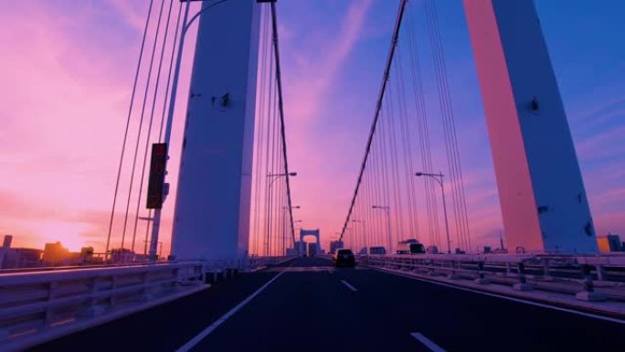 彩虹桥夜景渔桥高速公路大都会高车前驱车