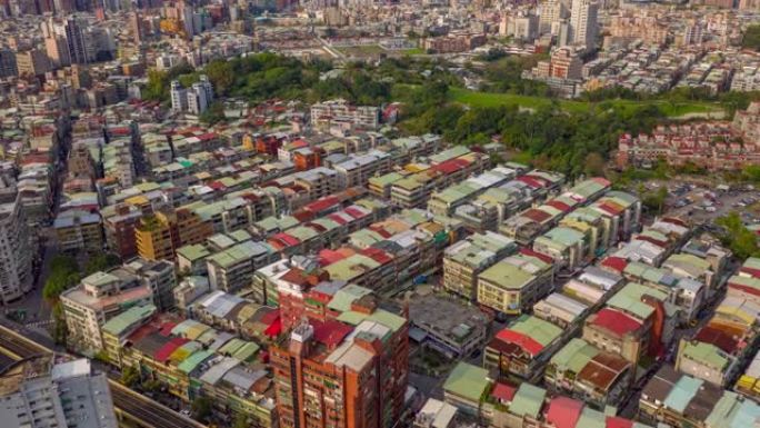 台北市交通街生活区晴天空中全景4k延时台湾