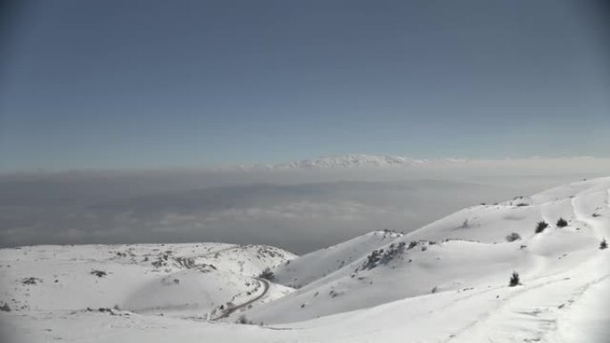 黎巴嫩-鸟瞰图-雪下的山地游侠
