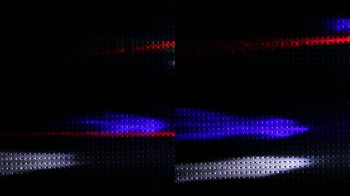 四种颜色发光的随机运动