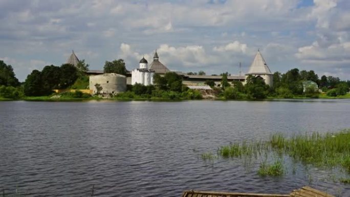 俄罗斯沃尔霍夫河上的Staraya Ladoga要塞