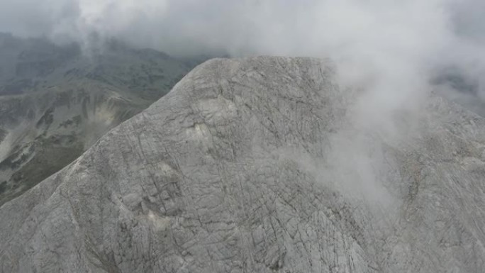 保加利亚皮林山维伦峰