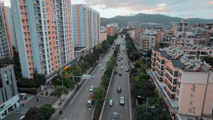 城市视频昆明北市区北二环沿线楼房