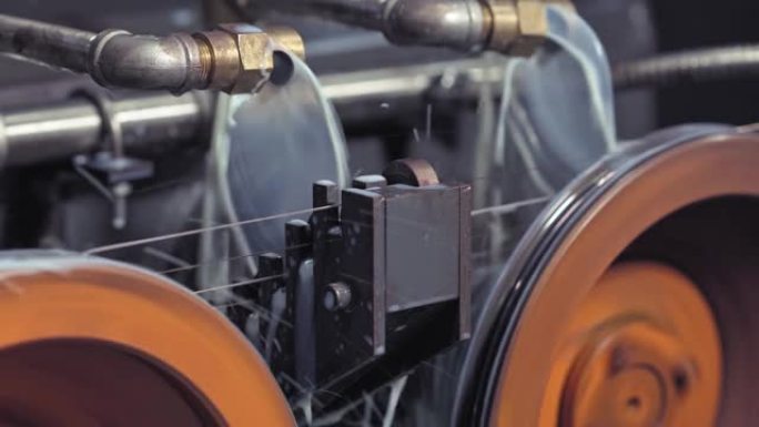 生产电缆的工厂铜线的拉拔工艺。