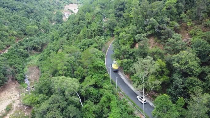 军营村盘山公路