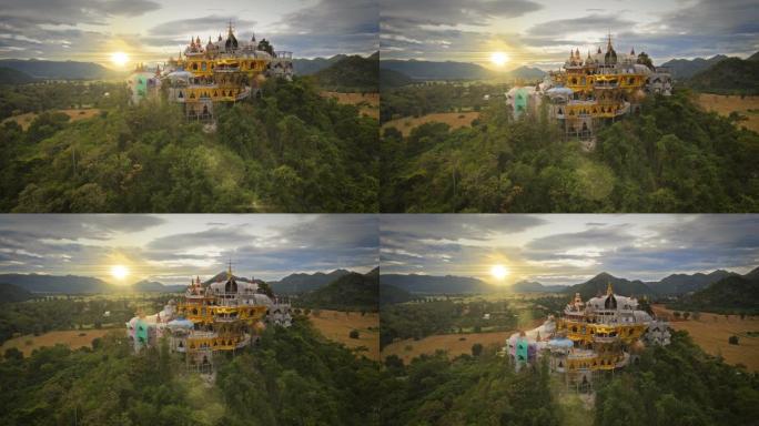 日落时间在泰国那空叻差岛北冲考艾山的Simalai Songtham山上的神奇寺庙