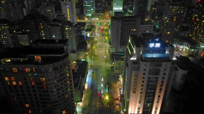 杭州西湖景区平海路龙翔桥夜景车流延时40