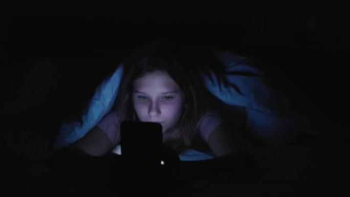 青春成瘾在线夜女孩手机毛毯