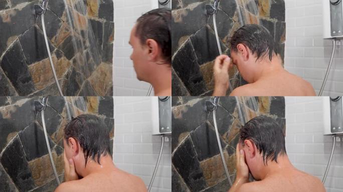 洗澡和洗头的男人