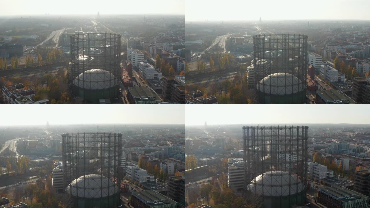 阳光明媚的秋天，柏林的城市景观，Schoeneberg的煤气表，鸟瞰图