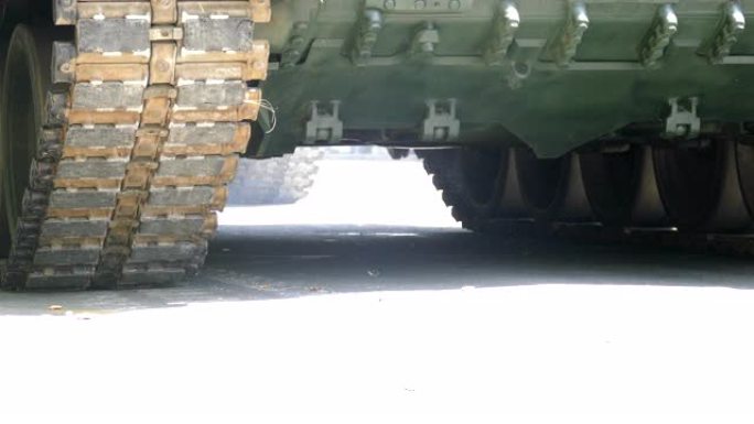 重型坦克履带军事武装陆地军事坦克特写