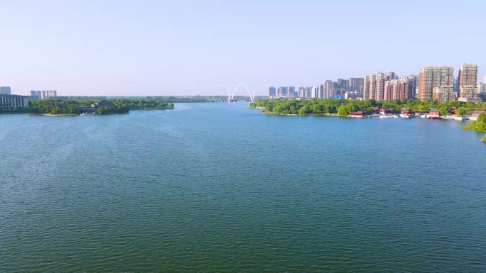 大气水面波光粼粼