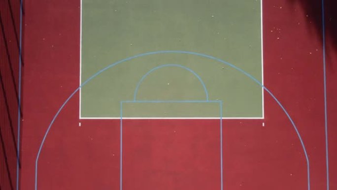 运动。篮球场。鸟瞰图。