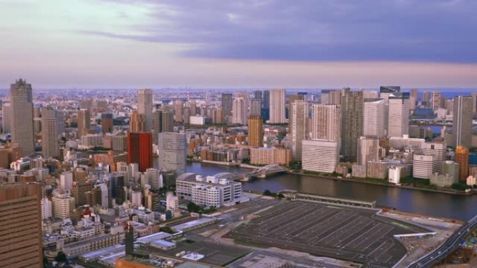 东京沿海地区的建筑物