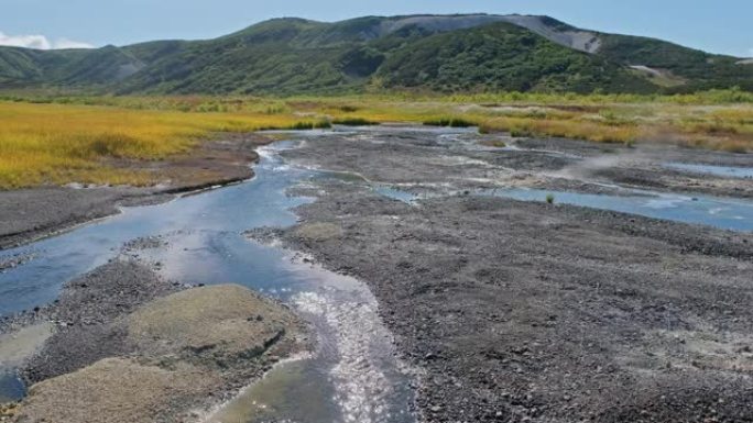 堪察加半岛乌松火山的破火山口