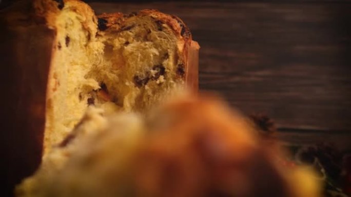 Panettone，意大利典型的圣诞蛋糕