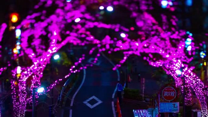 涩谷倾斜的照明微型街道的夜晚时光倒流