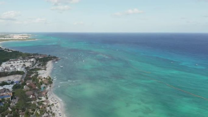 冲进美丽的水蓝色加勒比海水域-4k空中