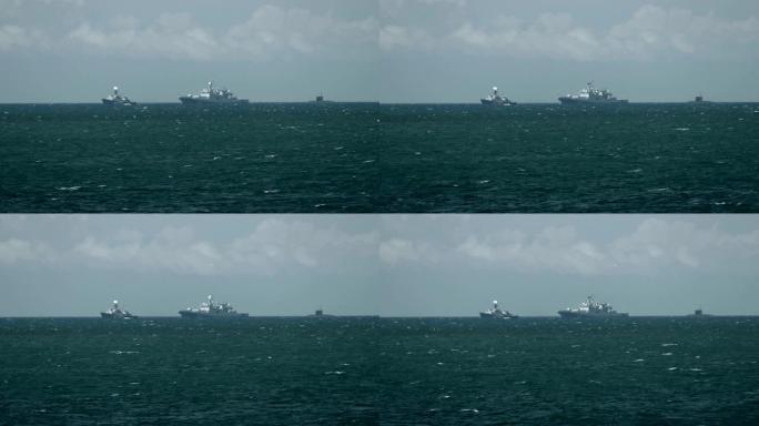 军舰和潜艇在海上演习