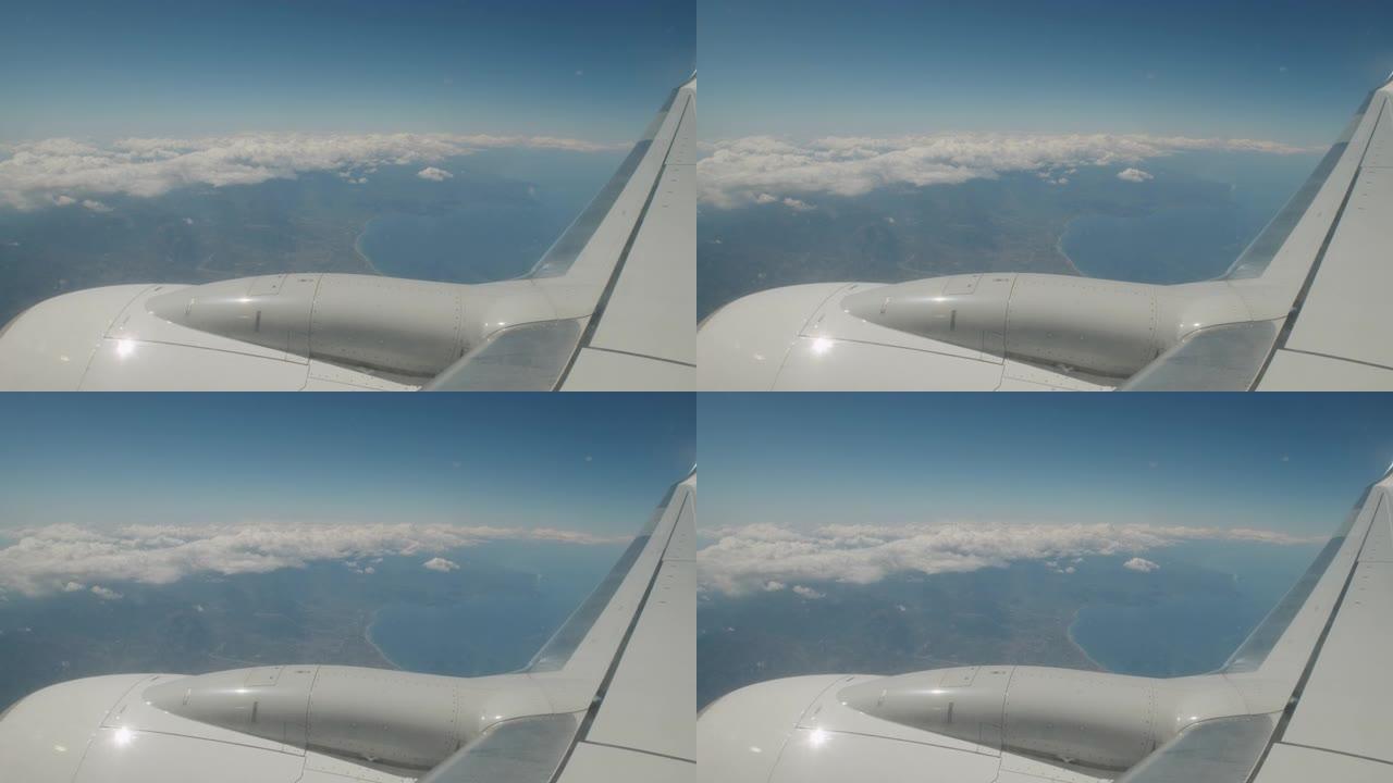 飞机的视野。飞机在云层中飞行。