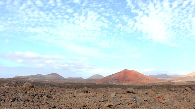 火山兰萨罗特岛的红山