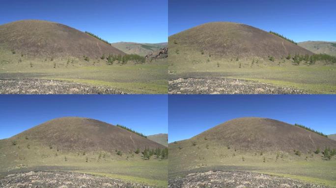 火山固化的玄武岩平原覆盖着固化的熔岩