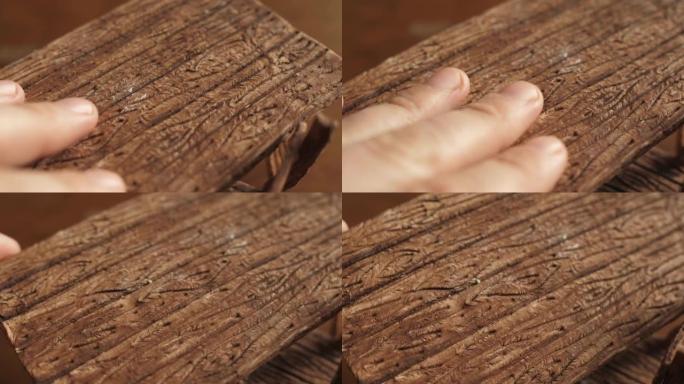 木质桌面由粘土微型diy聚合物制成