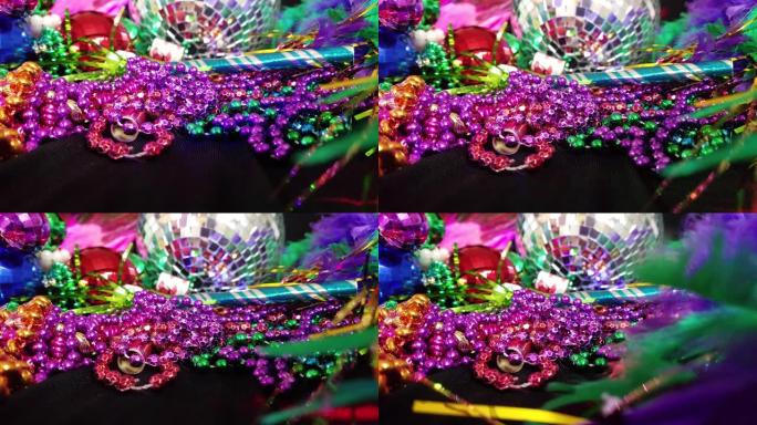 狂欢节，里约狂欢节面具和彩色装饰品。