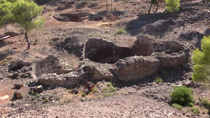 希腊佩莱顿拉夫里翁附近的古代银矿。