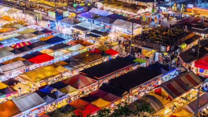 泰国曼谷市商业中心和火车夜市Ratchada的时间流逝。