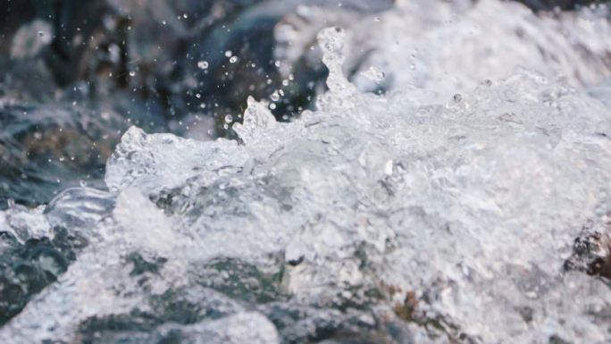 河水 小河 溪流 水浪 浪花 水花 浪涛