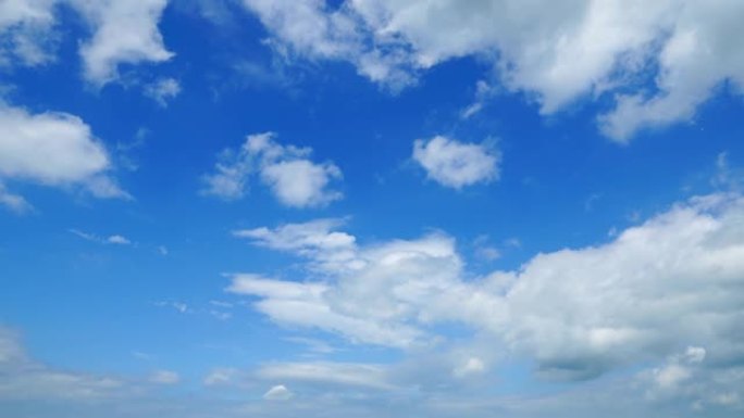 晴朗天空的风景蓝天白云云层流云