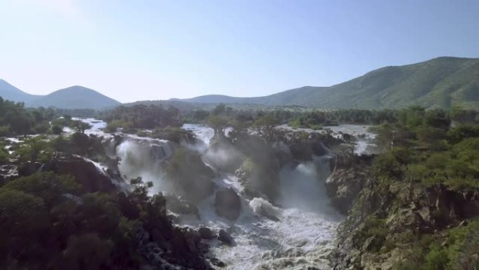 埃普帕瀑布在纳米比亚的库内内河上