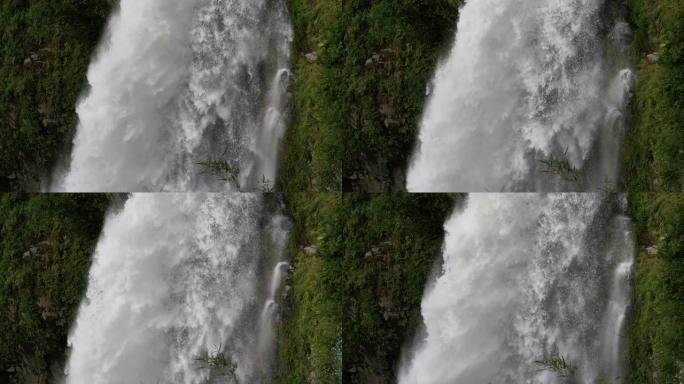 小川瀑布位于日本鹿儿岛县南隅町。