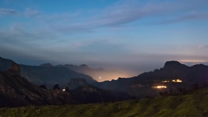 夜间时光流逝，Roque Bentayga和Tejeda，大加那利岛，西班牙加那利群岛的火山破火山口