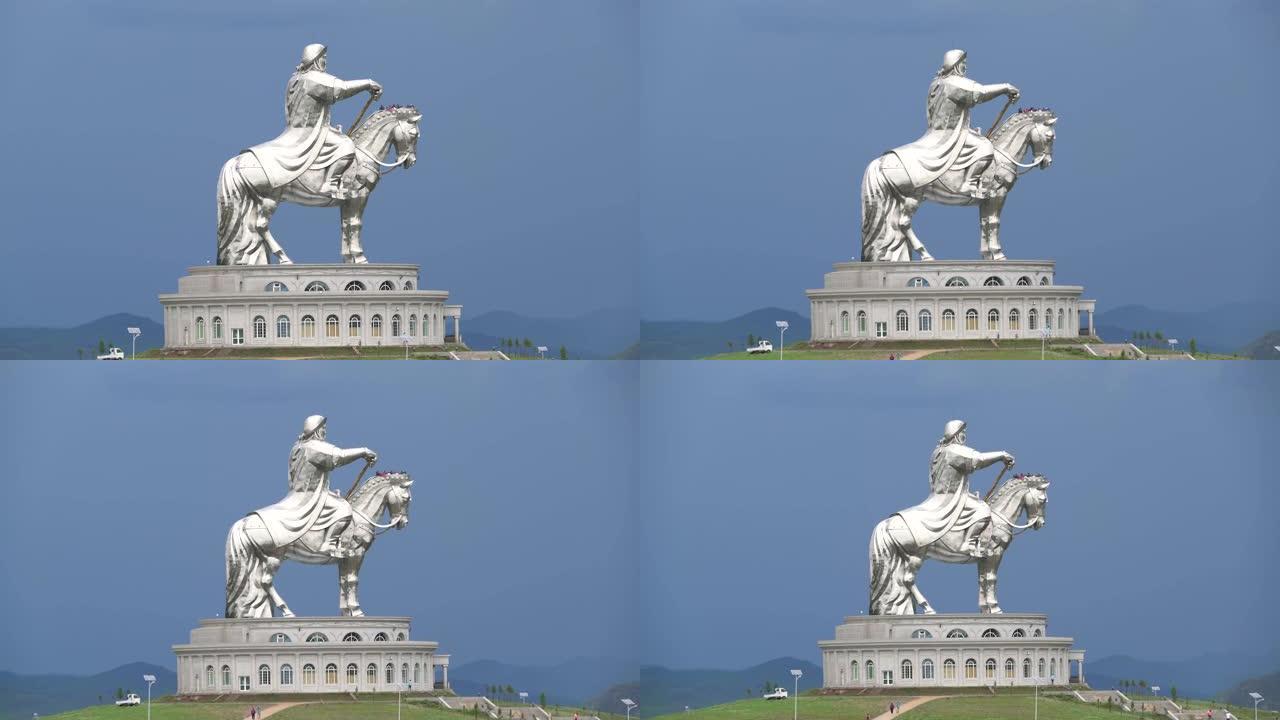 蒙古乌兰巴托大侠成吉思汗骑马像