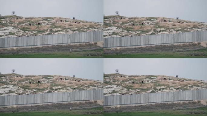 墙后的巴勒斯坦人民