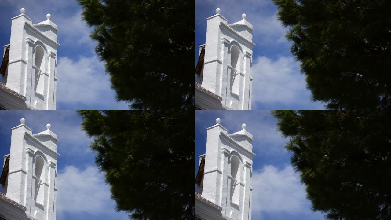 典型安达卢西亚教堂建筑中的钟声细节