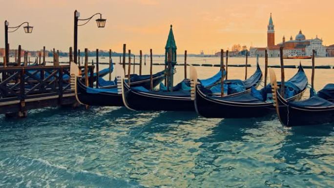 威尼斯的吊船水城威尼斯港口港湾