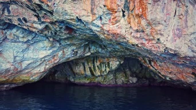 土耳其阿拉尼亚磷洞