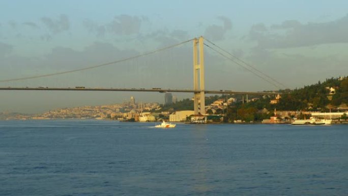 博斯普鲁斯海峡伊斯坦布尔海岸的景色