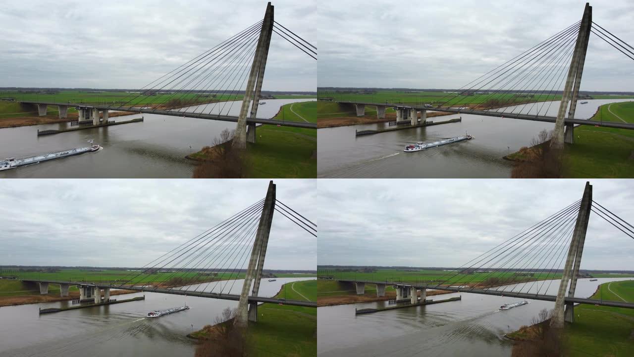 Eilandbrug和IJssel河上的高架无人机视图