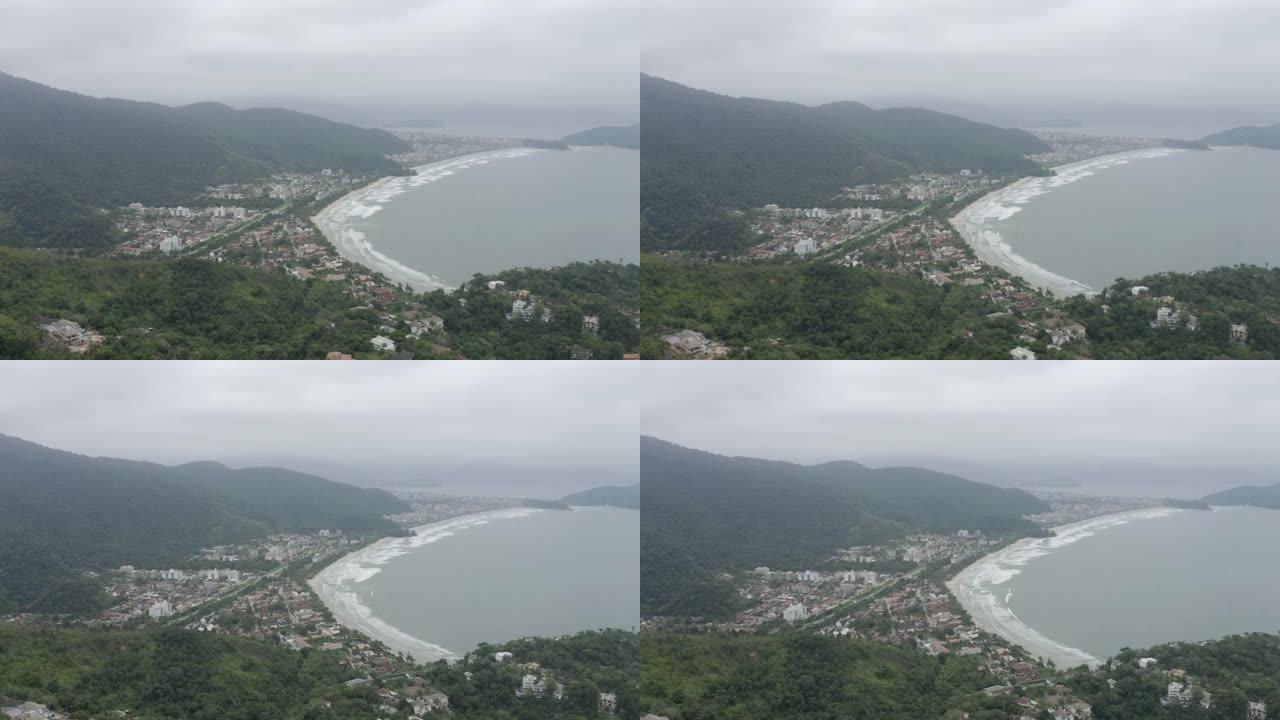 巴西圣保罗乌巴图巴鼠海豚海滩，从上方看