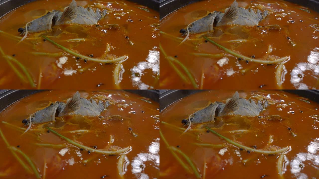 中国贵州的鱼酸汤美味佳肴酸汤鱼视频素材