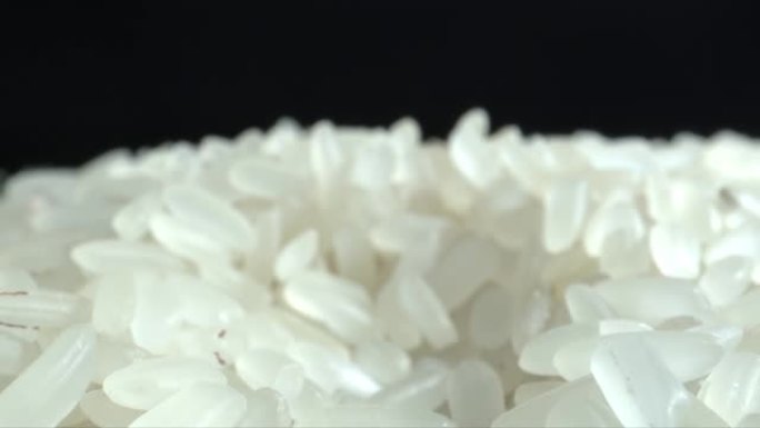 白米粒特写。一堆大米。食物背景。