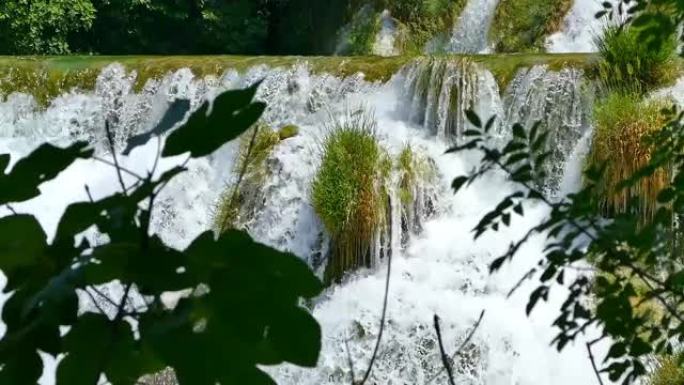 克罗地亚克尔卡国家公园的瀑布部分