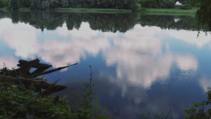 自然的时间流逝美景风光湖面倒影安详安静